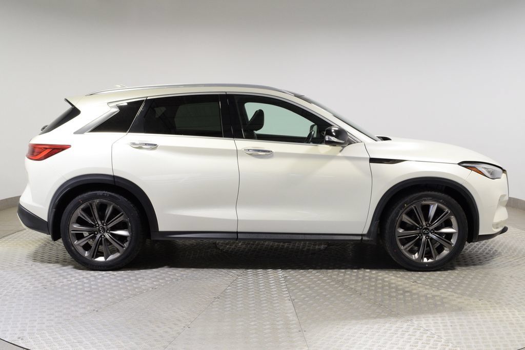 Used 2020 INFINITI QX50 Essential w/ Edition 30 Package AWD/4WD image 13