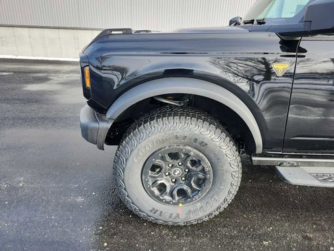 New 2025 Ford Bronco Badlands AWD/4WD image 10