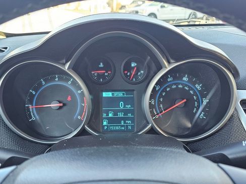 Used 2014 Chevrolet Cruze LT image 20