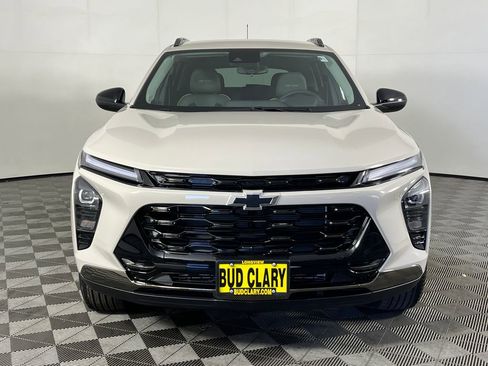New 2026 Chevrolet Trax ACTIV w/ Driver Confidence Package FWD image 2