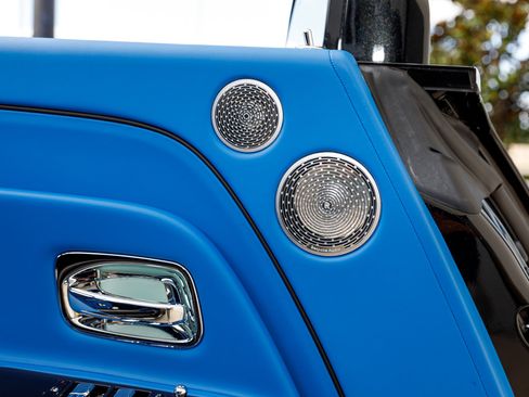 Certified 2025 Rolls-Royce Spectre w/ Spectre Enhancement Package image 27