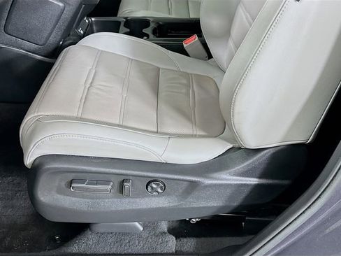 Certified 2021 Honda CR-V EX-L image 28