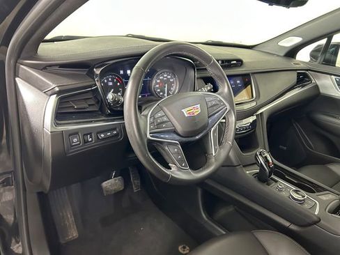Used 2023 Cadillac XT5 Premium Luxury w/ Technology Package image 13