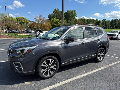 Used 2021 Subaru Forester Limited AWD/4WD image 4