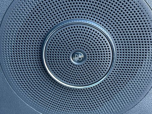 Used 2023 Ford Expedition Limited image 20