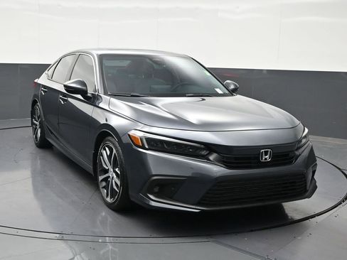 Used 2024 Honda Civic Touring image 7