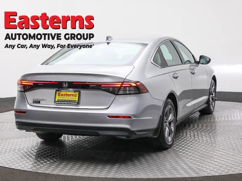 Used 2024 Honda Accord EX image 5