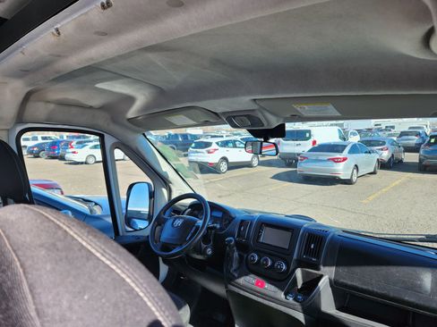 Used 2018 RAM ProMaster 2500 image 8