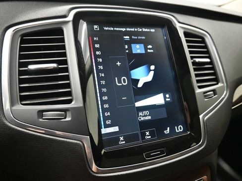 Used 2019 Volvo XC90 T6 Momentum w/ Advanced Package AWD/4WD image 14