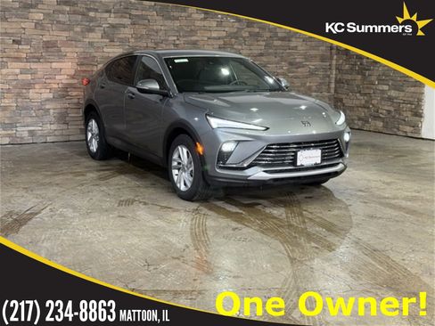 Used 2025 Buick Envista Preferred w/ Convenience II Package image 1