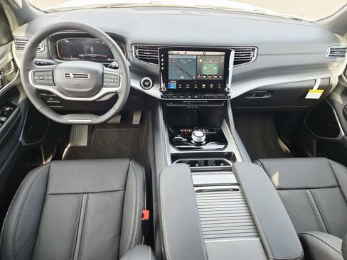 New 2026 Jeep Grand Wagoneer Limited AWD/4WD image 10