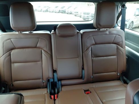 New 2026 Lincoln Navigator L Reserve image 27