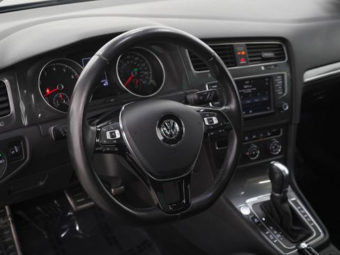 Used 2017 Volkswagen Golf Alltrack SE AWD/4WD image 17