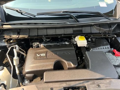 Used 2023 Nissan Pathfinder SL AWD/4WD image 24