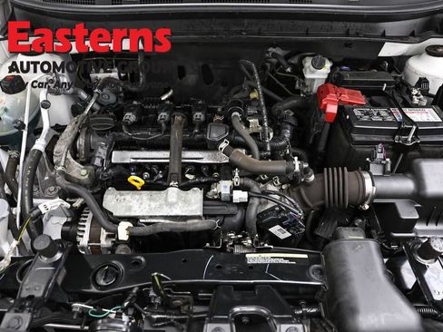 Used 2024 Nissan Kicks S FWD image 7