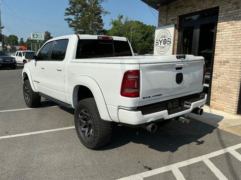 Used 2022 RAM 1500 Laramie w/ Sport Appearance Package AWD/4WD image 3
