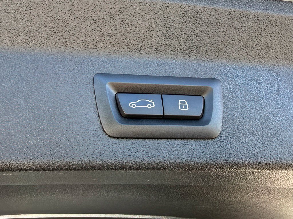 Certified 2024 BMW X3 M40i w/ Premium Package AWD/4WD image 17