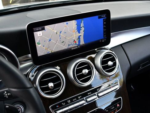 Used 2020 Mercedes-Benz C 300 4MATIC Cabriolet image 69