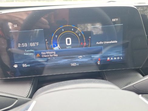 New 2026 Chevrolet Equinox LT w/ Convenience Package II image 25