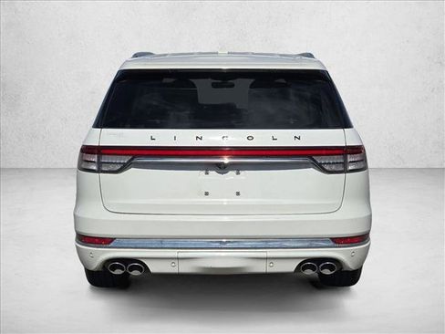 Used 2020 Lincoln Aviator Black Label Grand Touring w/ Class IV Trailer Tow Package image 7