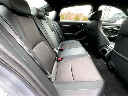 Used 2021 Honda Accord Sport image 19