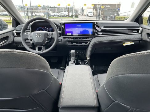 New 2026 Toyota Camry XLE image 17
