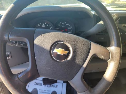 Used 2011 Chevrolet Silverado 1500 W/T AWD/4WD image 25