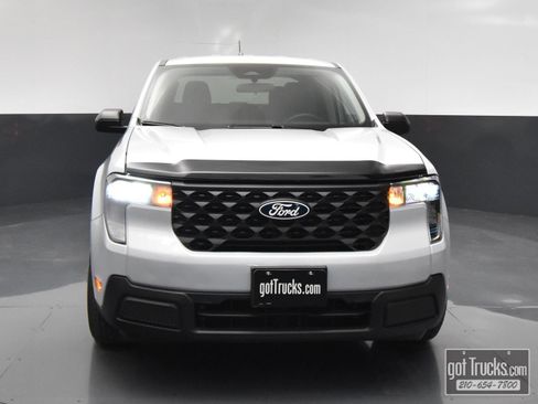 Used 2025 Ford Maverick XL FWD image 47