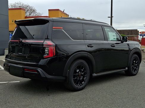 New 2026 Nissan Armada PRO-4X AWD/4WD image 4