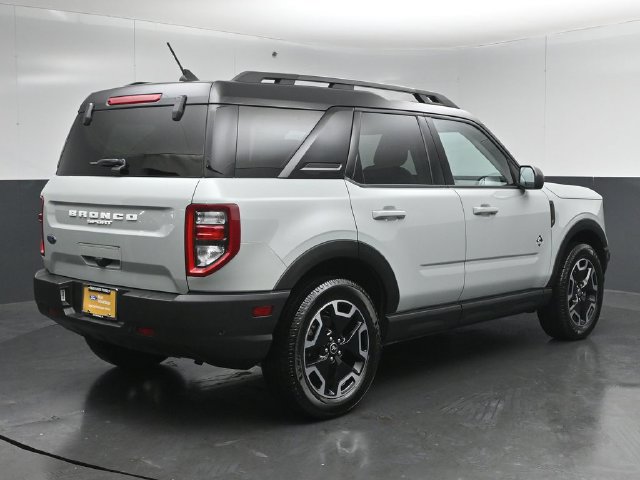 Certified 2024 Ford Bronco Sport Outer Banks AWD/4WD image 4