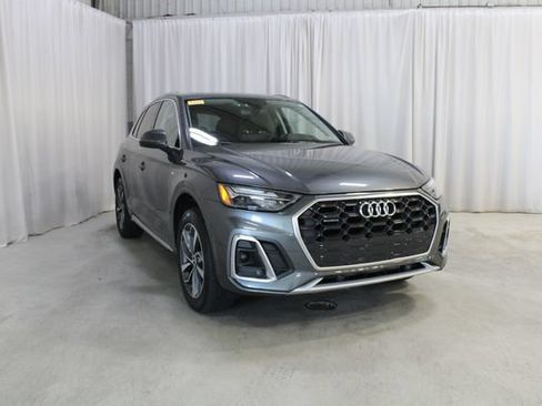 Used 2023 Audi Q5 2.0T Premium w/ Convenience Package AWD/4WD image 39