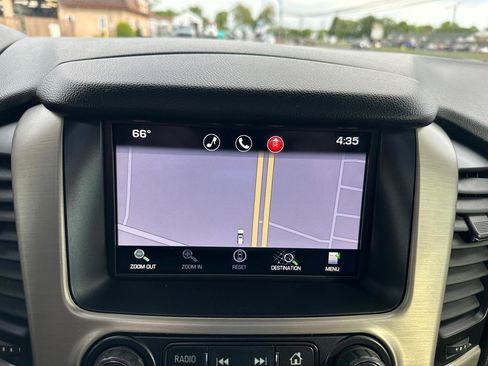 Used 2015 GMC Yukon Denali w/ Touring Package AWD/4WD image 14