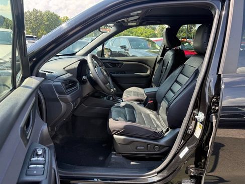Certified 2025 Subaru Forester Premium AWD/4WD image 20