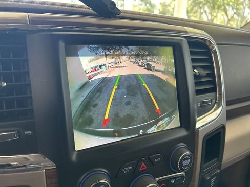 Used 2017 RAM 2500 Laramie image 9