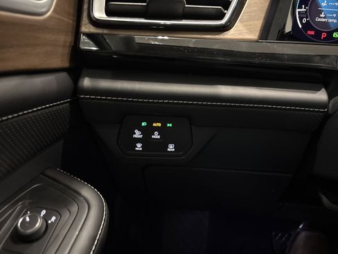 New 2026 Volkswagen Atlas SE image 25