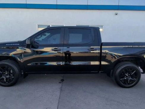 Certified 2023 Chevrolet Silverado 1500 Custom RWD image 5