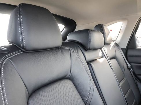 New 2025 MAZDA CX-5 AWD 2.5 S w/ Preferred Package image 42