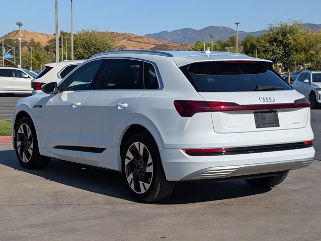 Used 2023 Audi e-tron Premium AWD/4WD image 8