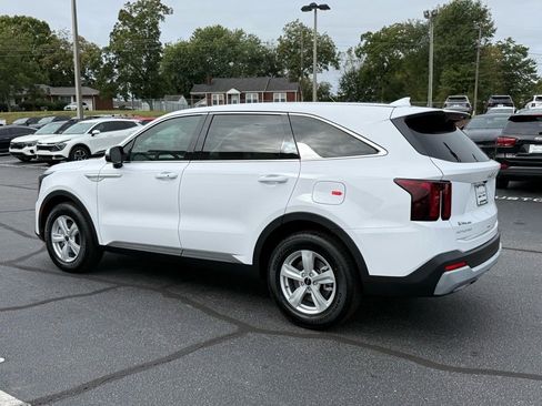 New 2026 Kia Sorento LX image 5