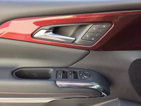 New 2026 Chevrolet Traverse RS w/ LPO, Floor Liner Package image 9