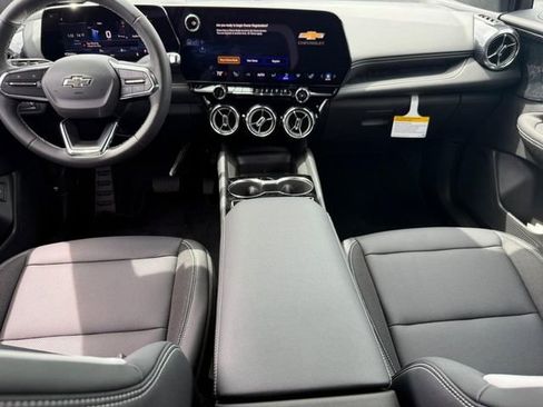 New 2026 Chevrolet Blazer EV LT AWD/4WD image 8