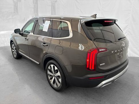 Used 2021 Kia Telluride EX w/ EX Premium Package AWD/4WD image 5