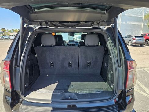 Used 2024 Chevrolet Tahoe Premier image 6