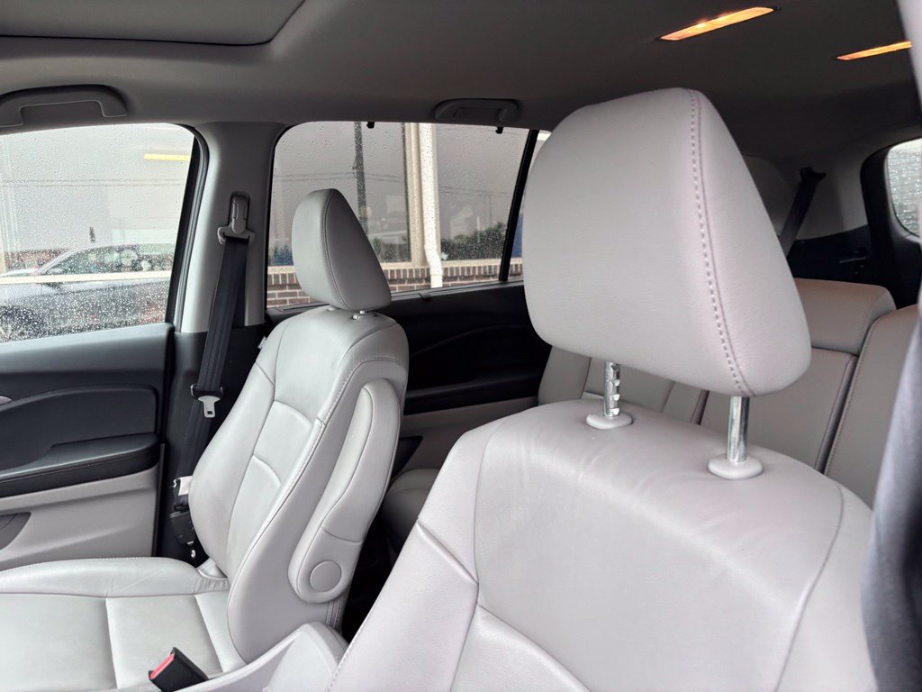 Used 2020 Honda Pilot EX-L image 10