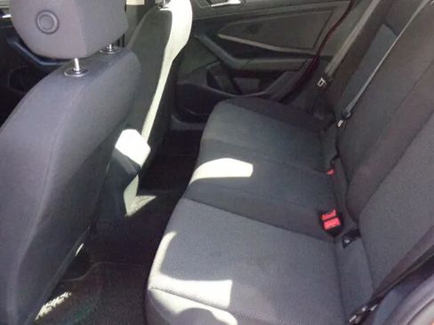 Used 2020 Volkswagen Jetta S w/ Driver Assistance Package FWD image 12