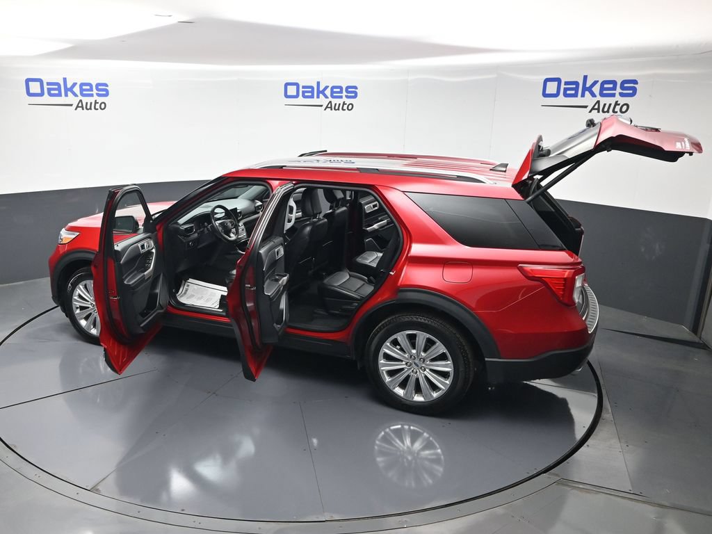 Used 2024 Ford Explorer Limited w/ Equipment Group 301A AWD/4WD image 63