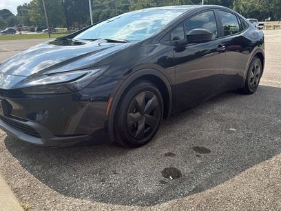 Used 2025 Toyota Prius LE