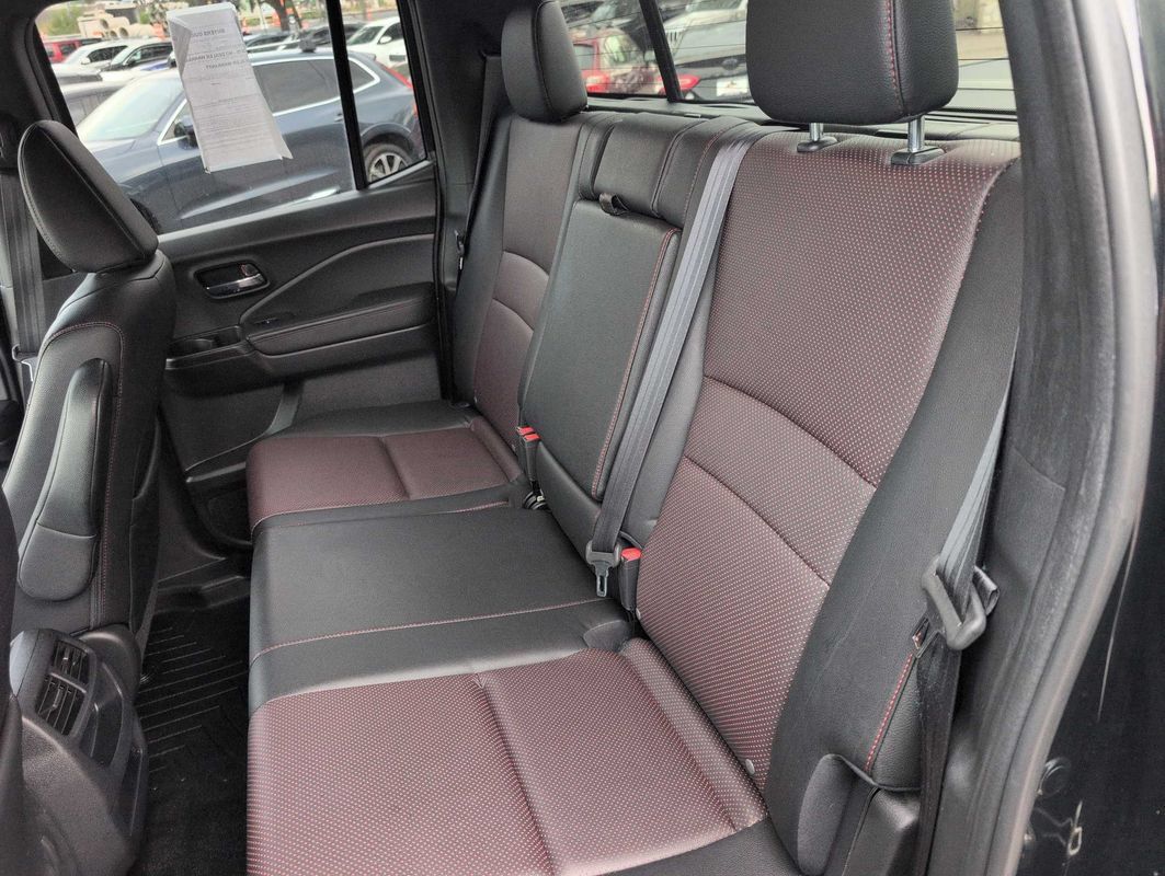 Used 2017 Honda Ridgeline Black Edition image 17