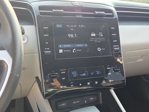 Used 2024 Hyundai Tucson SEL FWD image 18