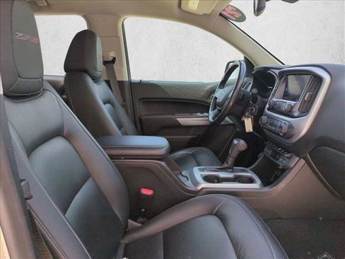 Used 2021 Chevrolet Colorado ZR2 AWD/4WD image 19